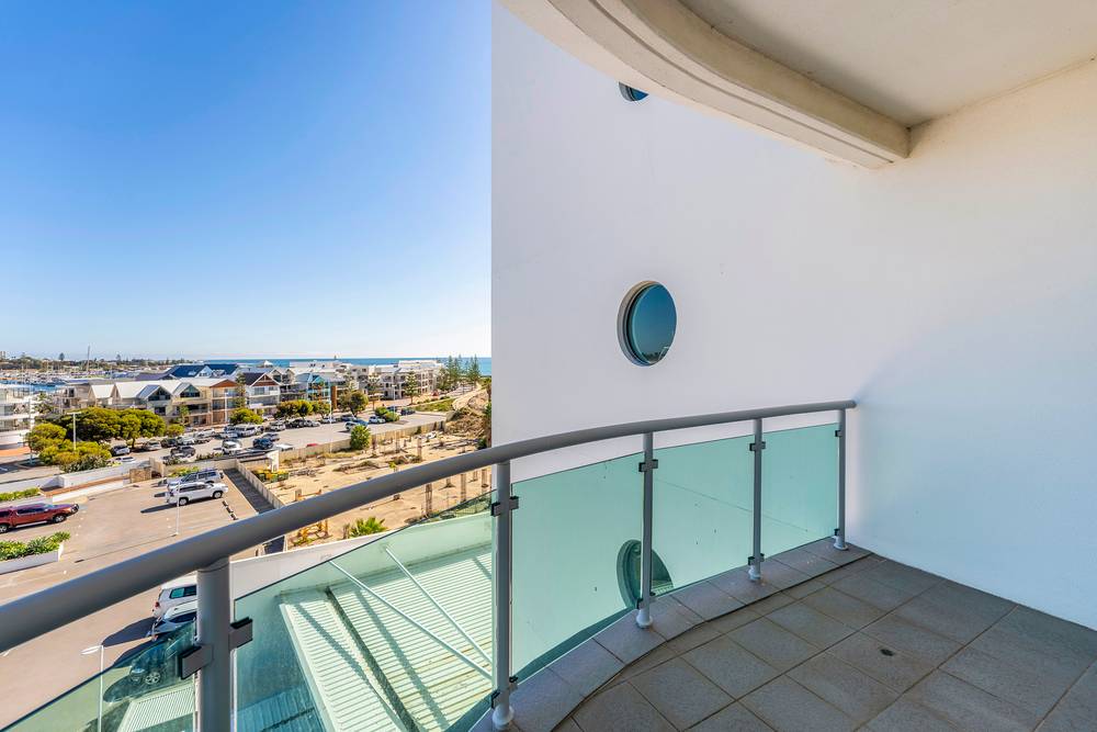 401/16 Dolphin Drive, Mandurah, WA 6210
