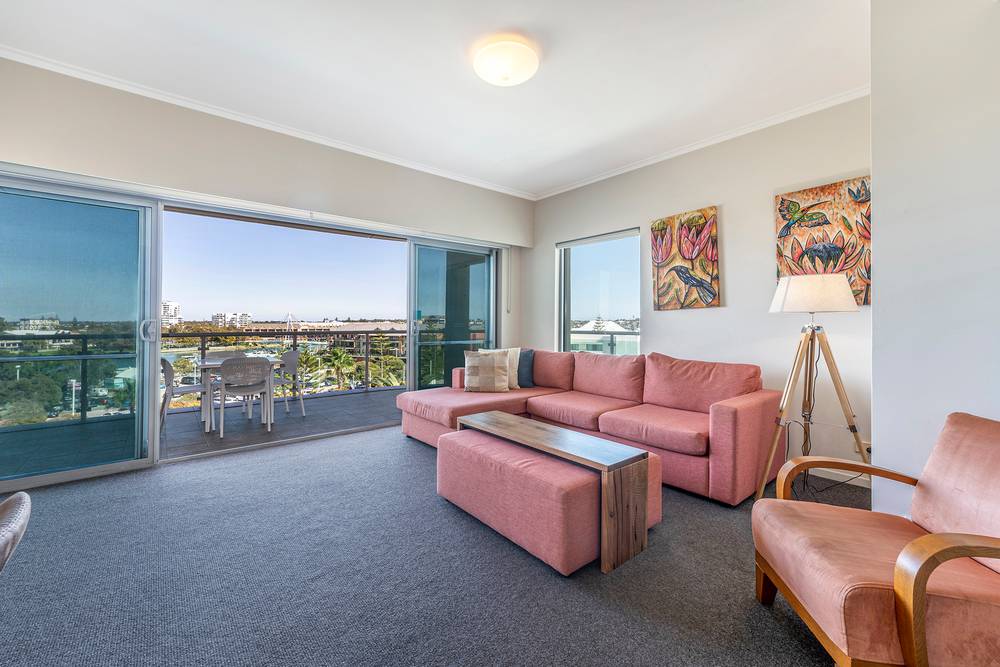 401/16 Dolphin Drive, Mandurah, WA 6210