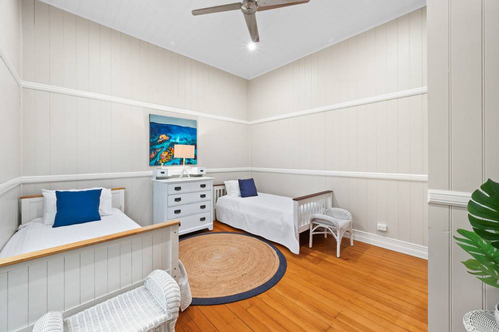 22A Rattray Avenue, HIDEAWAY BAY, QLD 4800