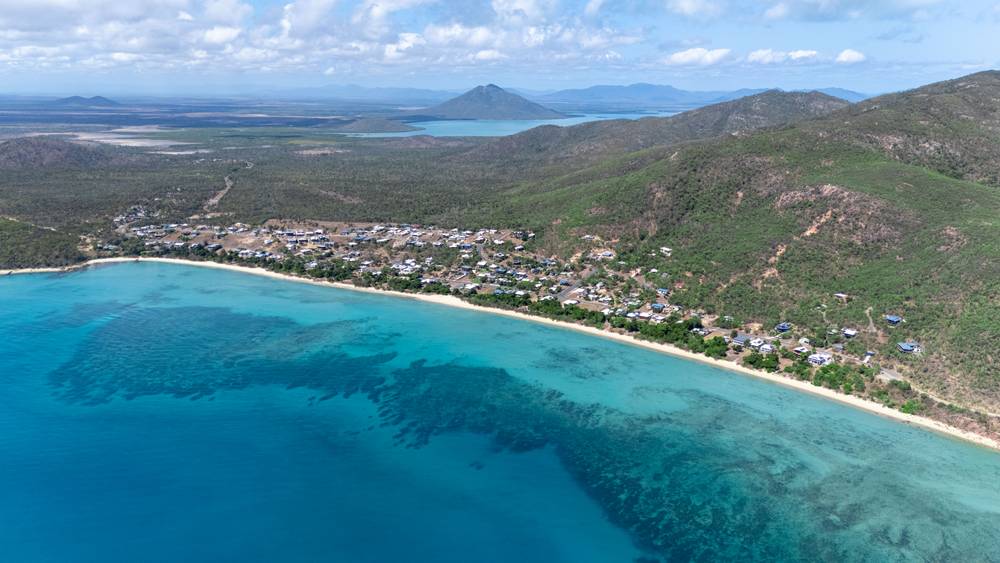 22A Rattray Avenue, HIDEAWAY BAY, QLD 4800