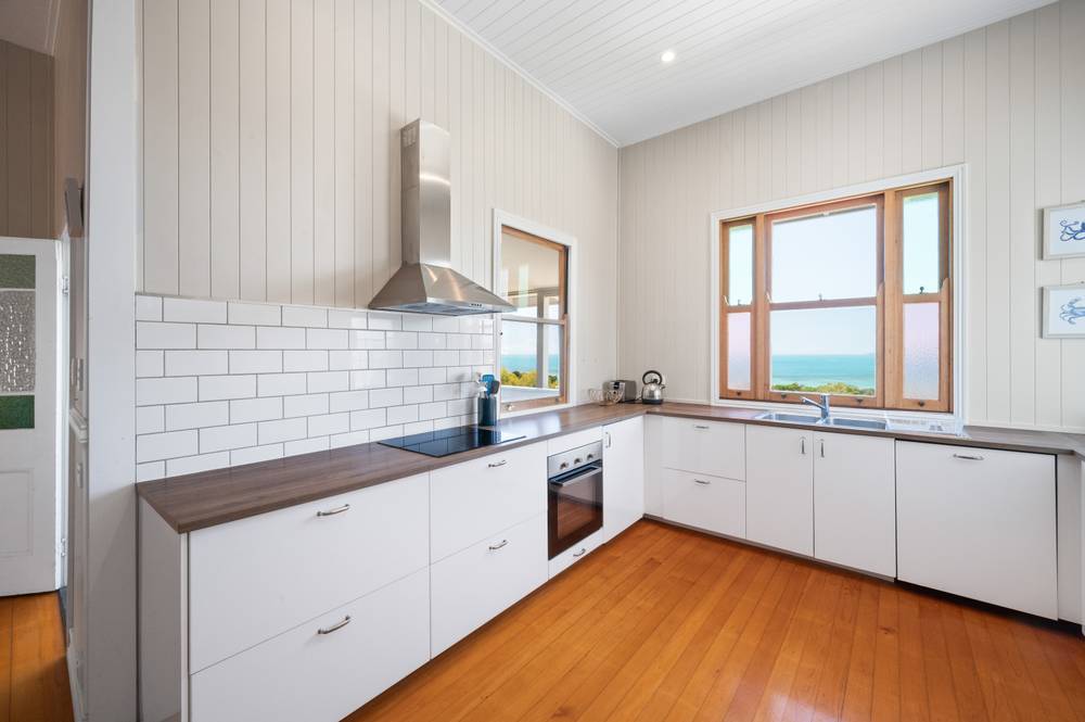 22A Rattray Avenue, HIDEAWAY BAY, QLD 4800