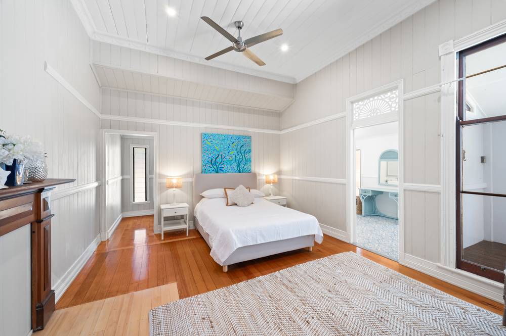 22A Rattray Avenue, HIDEAWAY BAY, QLD 4800