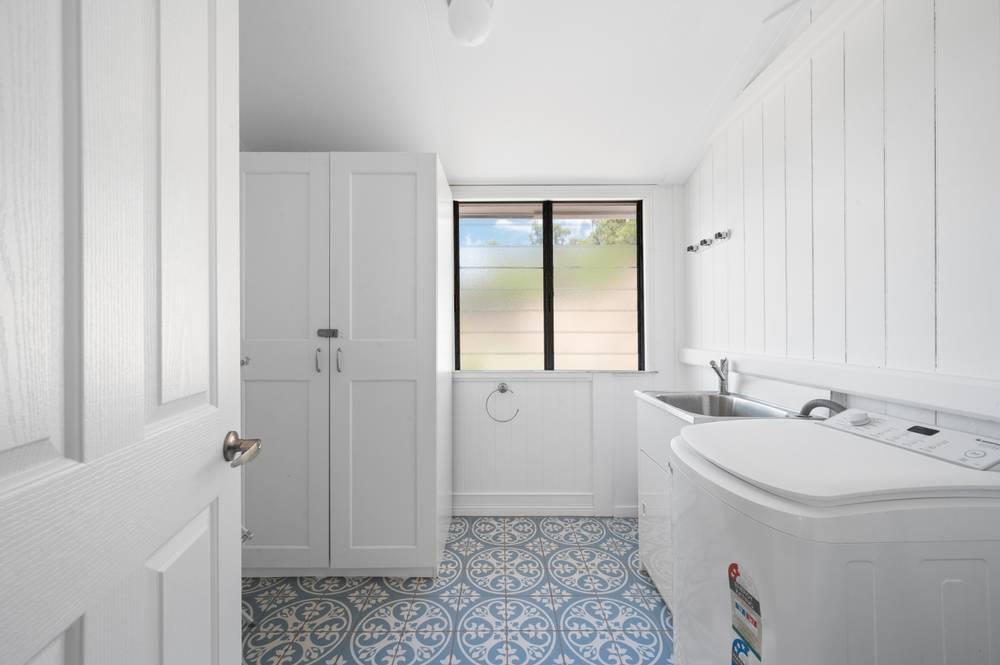 22A Rattray Avenue, HIDEAWAY BAY, QLD 4800