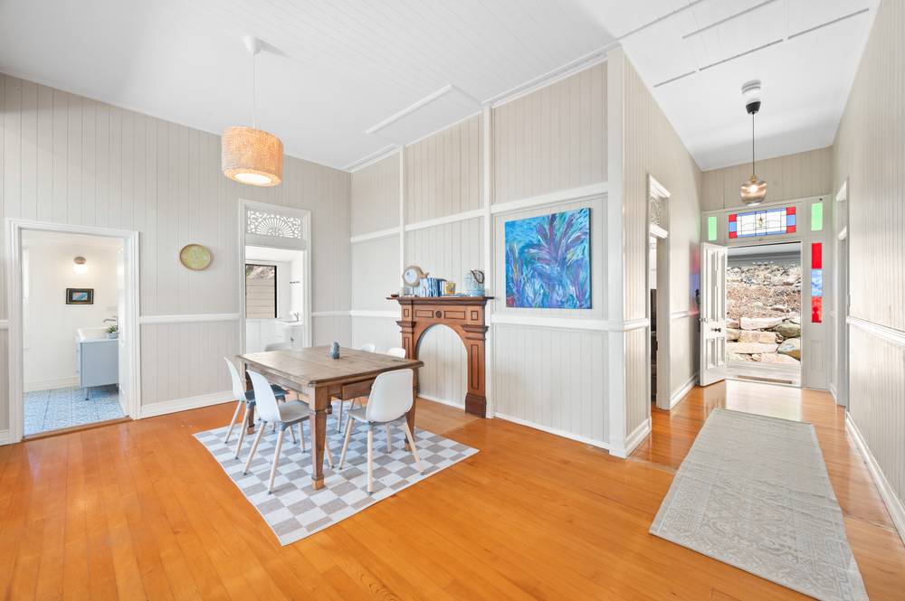 22A Rattray Avenue, HIDEAWAY BAY, QLD 4800