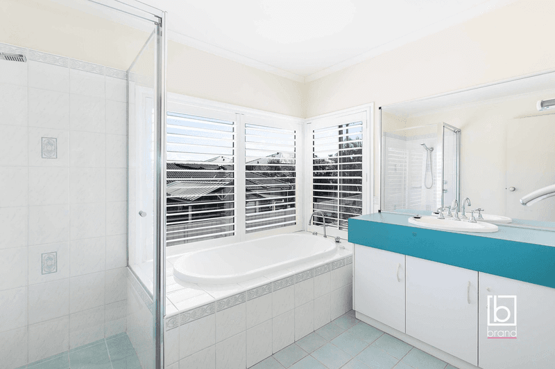 270 Warnervale Road, HAMLYN TERRACE, NSW 2259