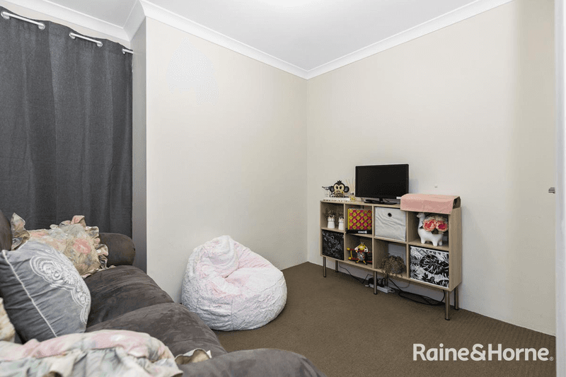 3/9 Gladstone Road, ARMADALE, WA 6112