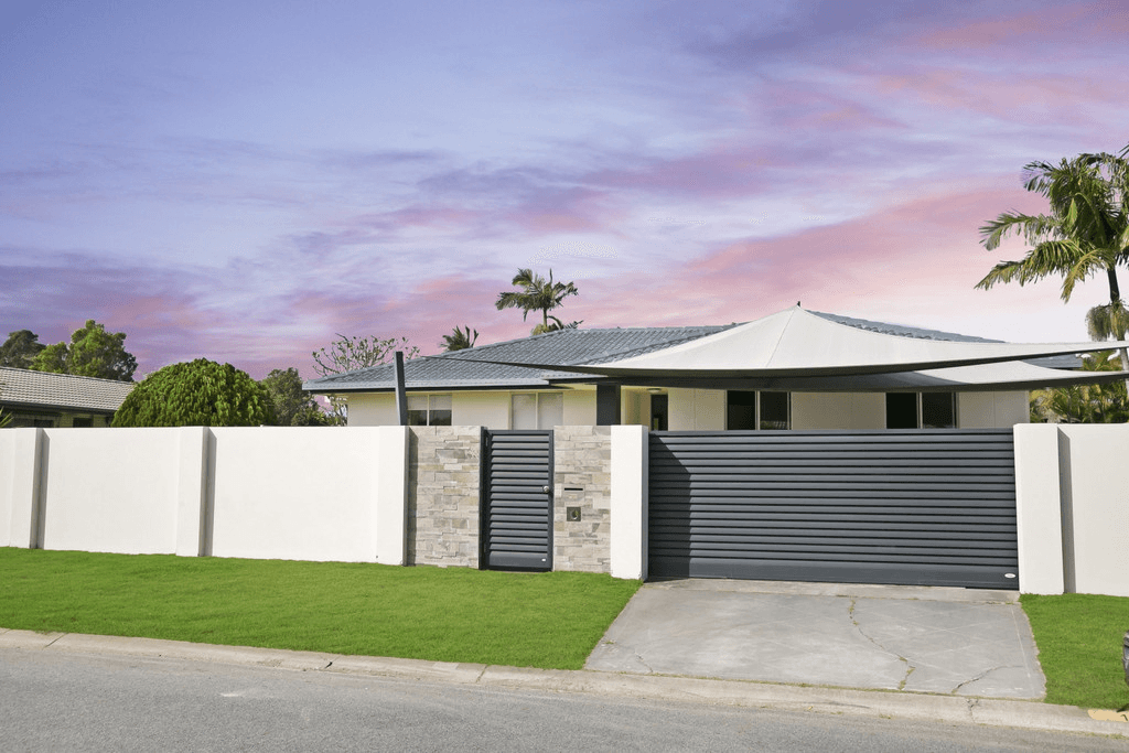 14 Shearwater Street, BURLEIGH WATERS, QLD 4220