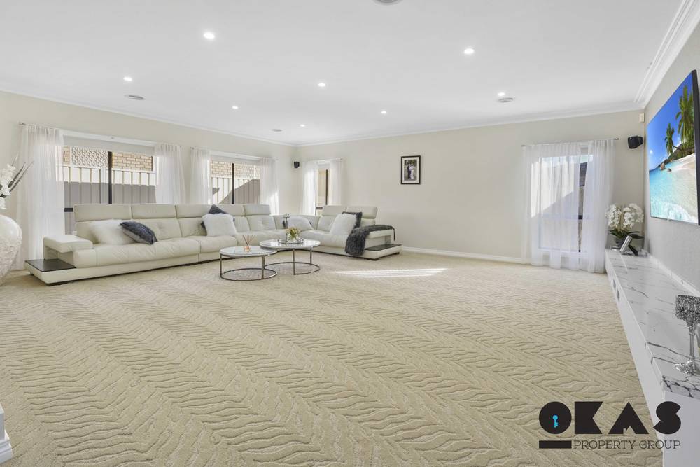 36 Brookglen Boulevard, CAIRNLEA, VIC 3023