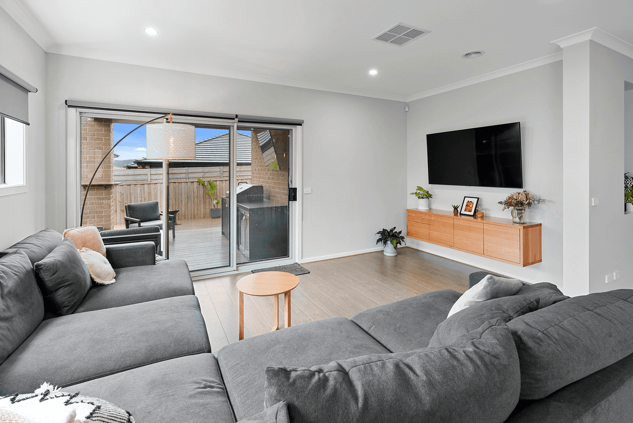 19 Gibson Way, Maddingley, VIC 3340