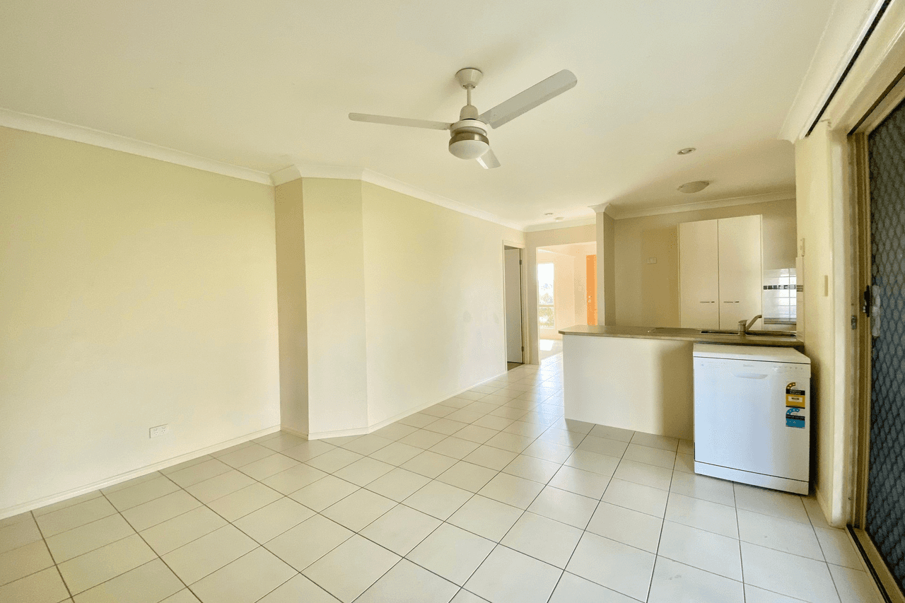 24 Brittany Crescent, Raceview, QLD 4305