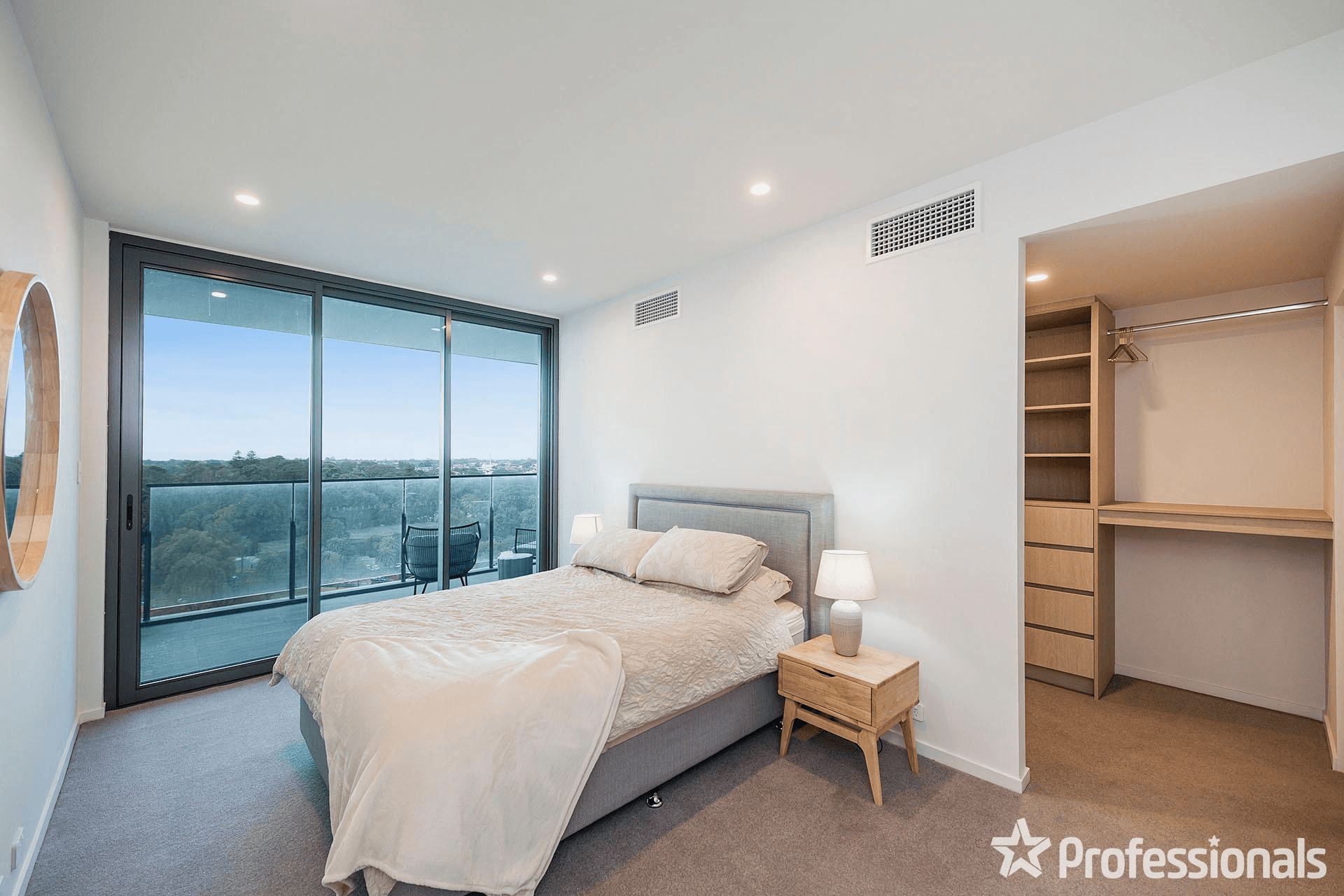 1305/3 Mends Street, SOUTH PERTH, WA 6151