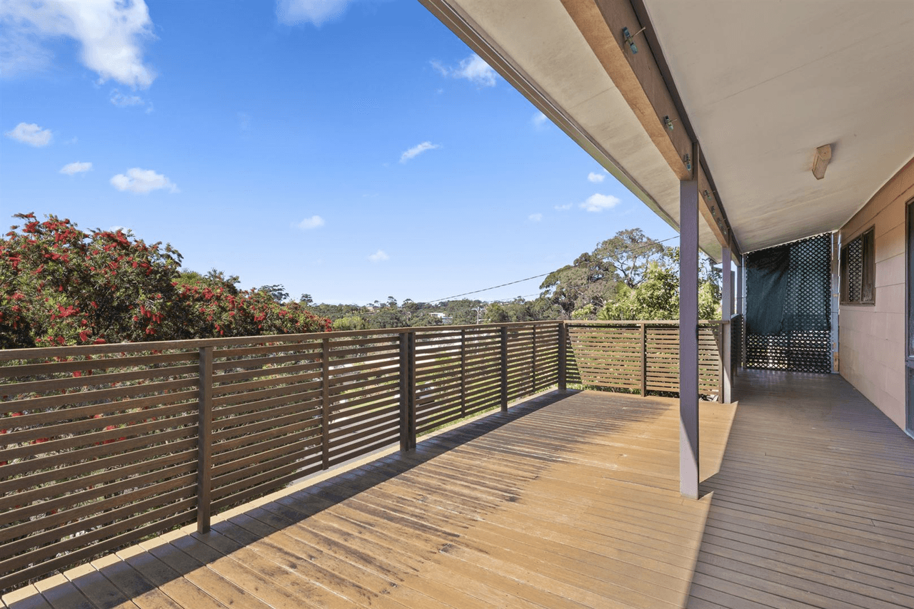 43 Treetops Crescent, Mollymook Beach, NSW 2539