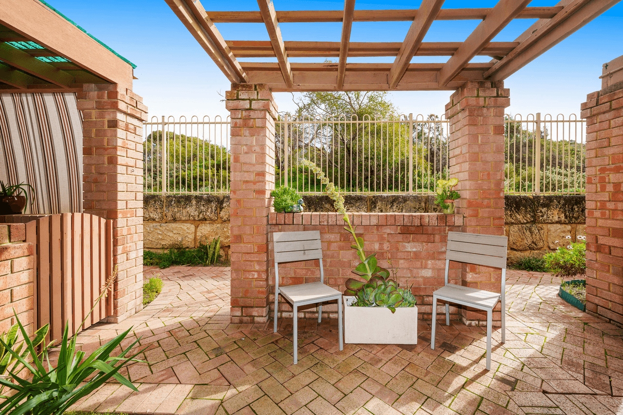 115/7 Harman Road, SORRENTO, WA 6020