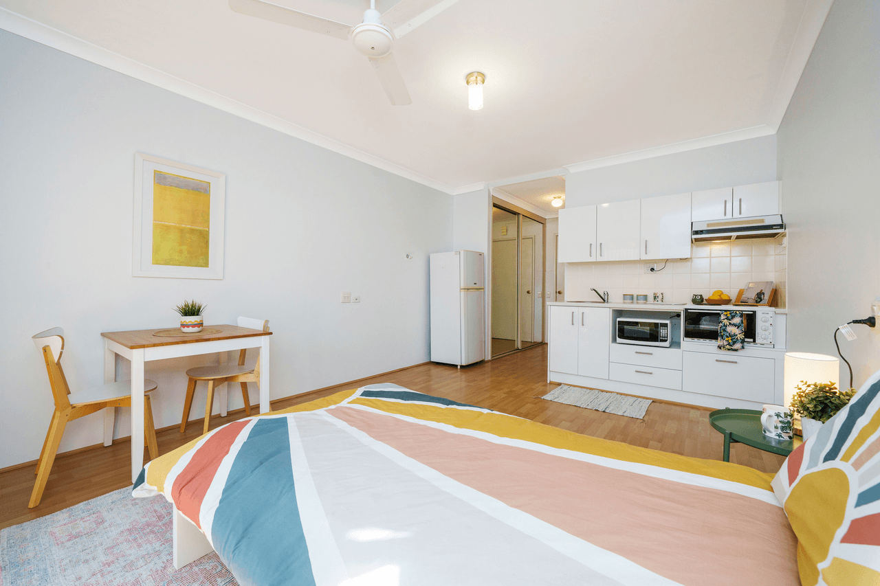 115/7 Harman Road, SORRENTO, WA 6020