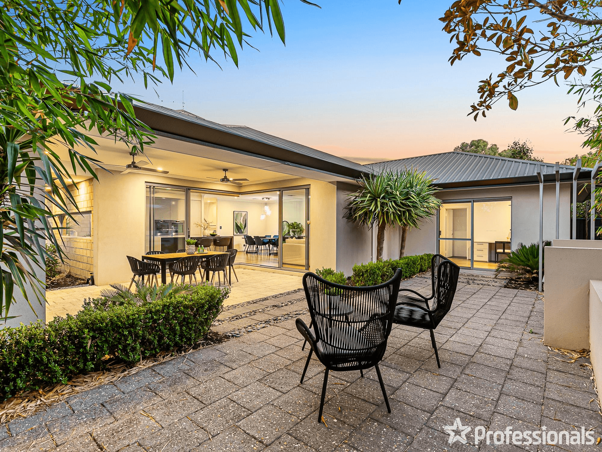 9 Bonney Drive, BALDIVIS, WA 6171