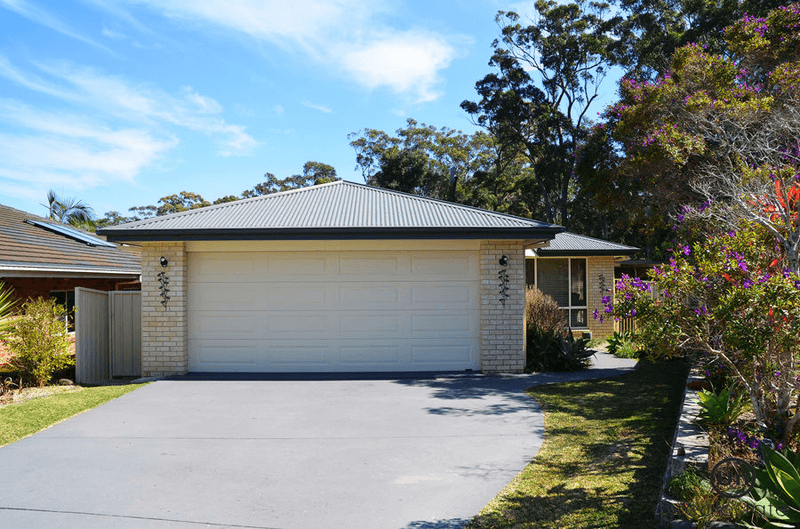 7 Livistona Terrace, SAWTELL, NSW 2452