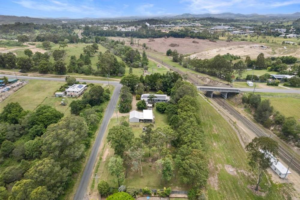 106 Noosa Road, EAST DEEP CREEK, QLD 4570