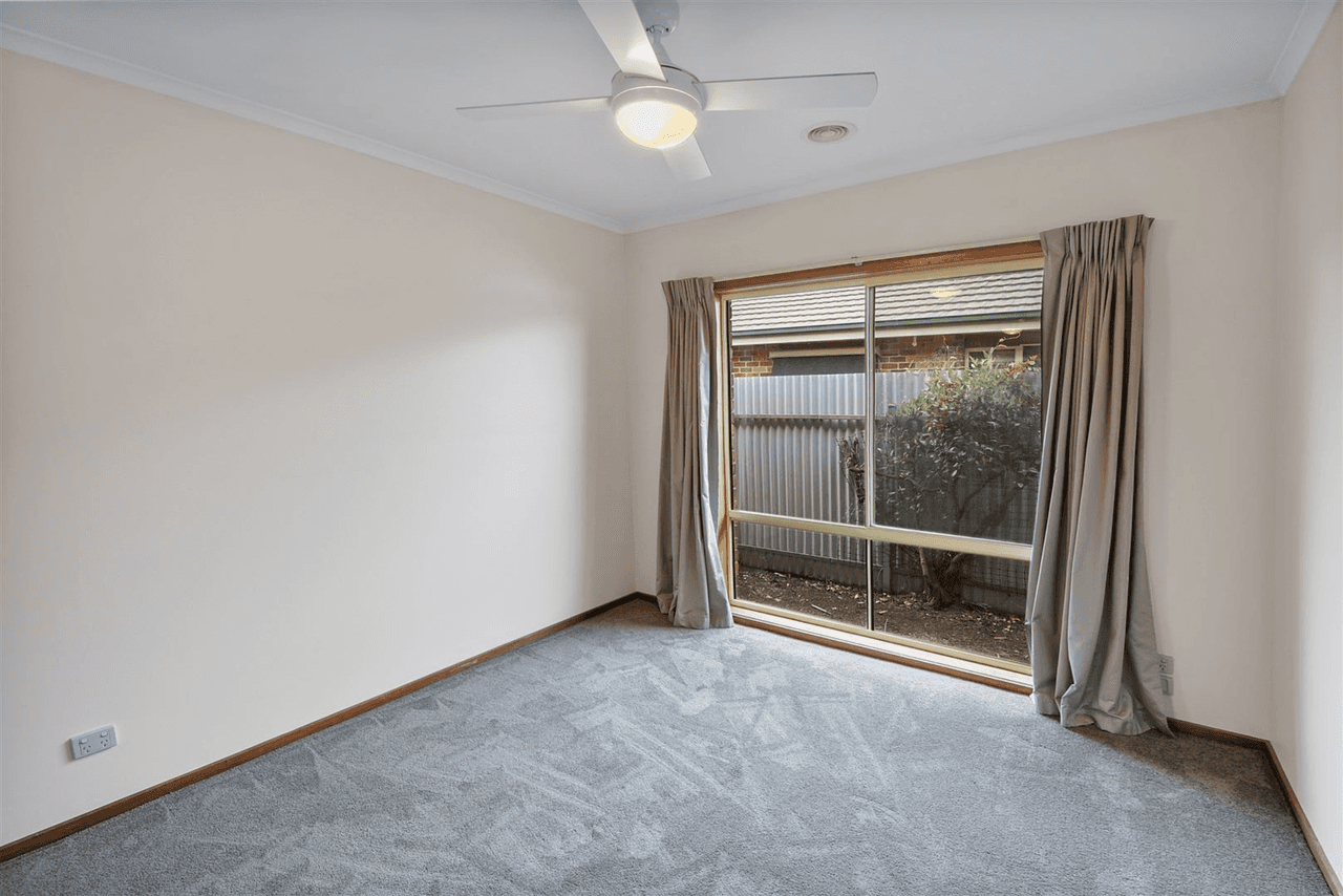 2 Flintoff Close, Horsham, VIC 3400