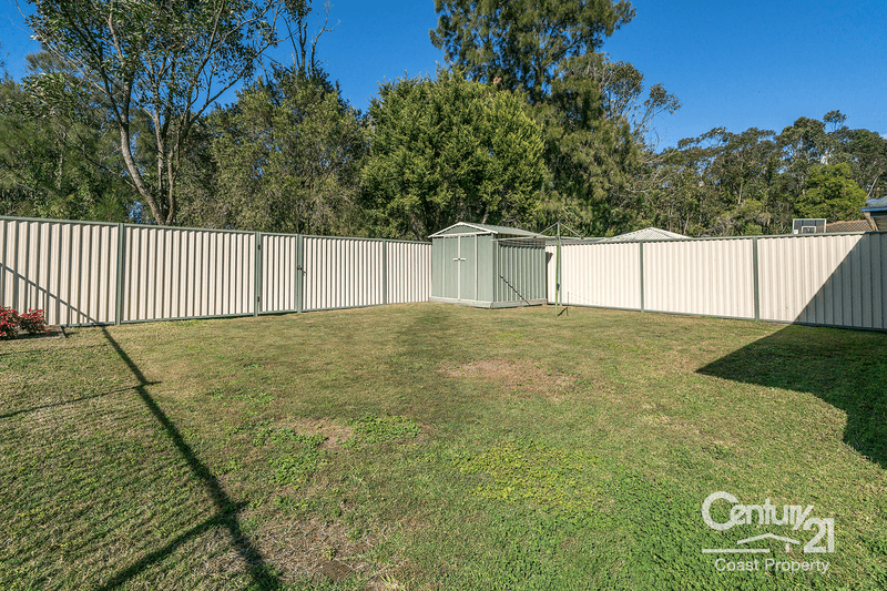 20 Sovereign Crescent, Chittaway Bay, NSW 2261