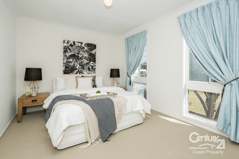 20 Sovereign Crescent, Chittaway Bay, NSW 2261