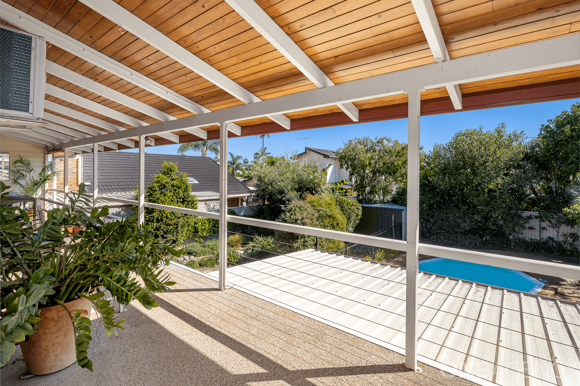 5 Oyster Point Esplanade, Newport, QLD 4020