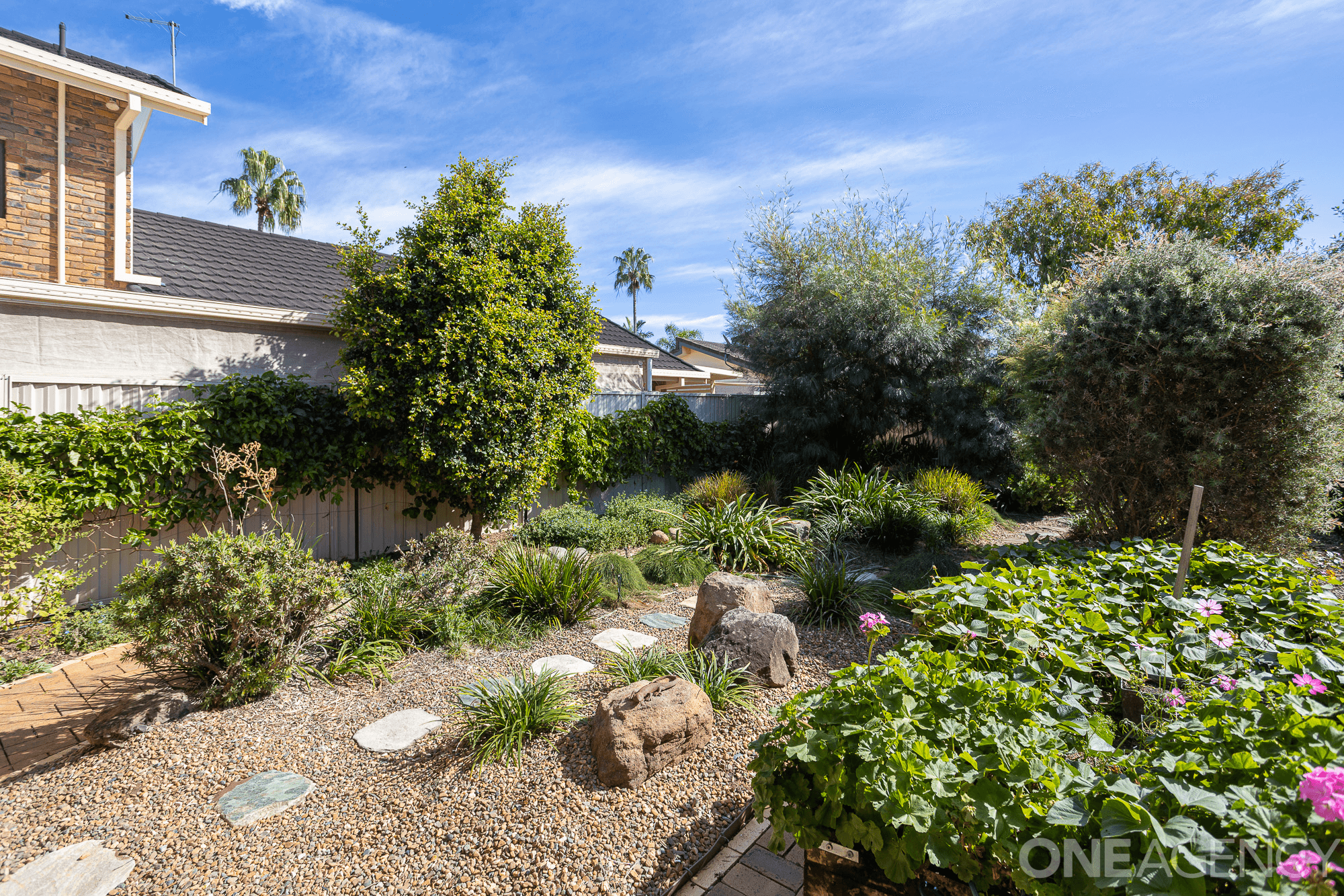 5 Oyster Point Esplanade, Newport, QLD 4020