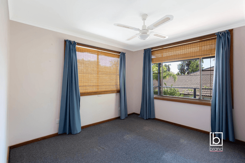 70 Lloyd Avenue, CHAIN VALLEY BAY, NSW 2259