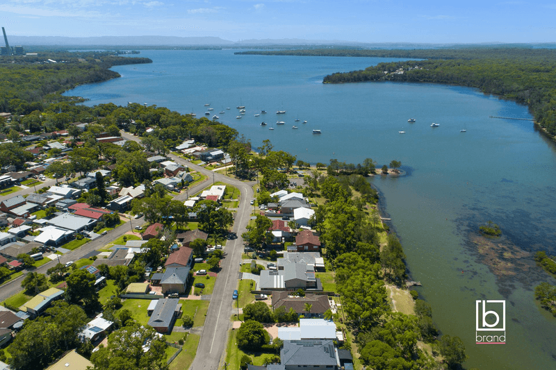 70 Lloyd Avenue, CHAIN VALLEY BAY, NSW 2259