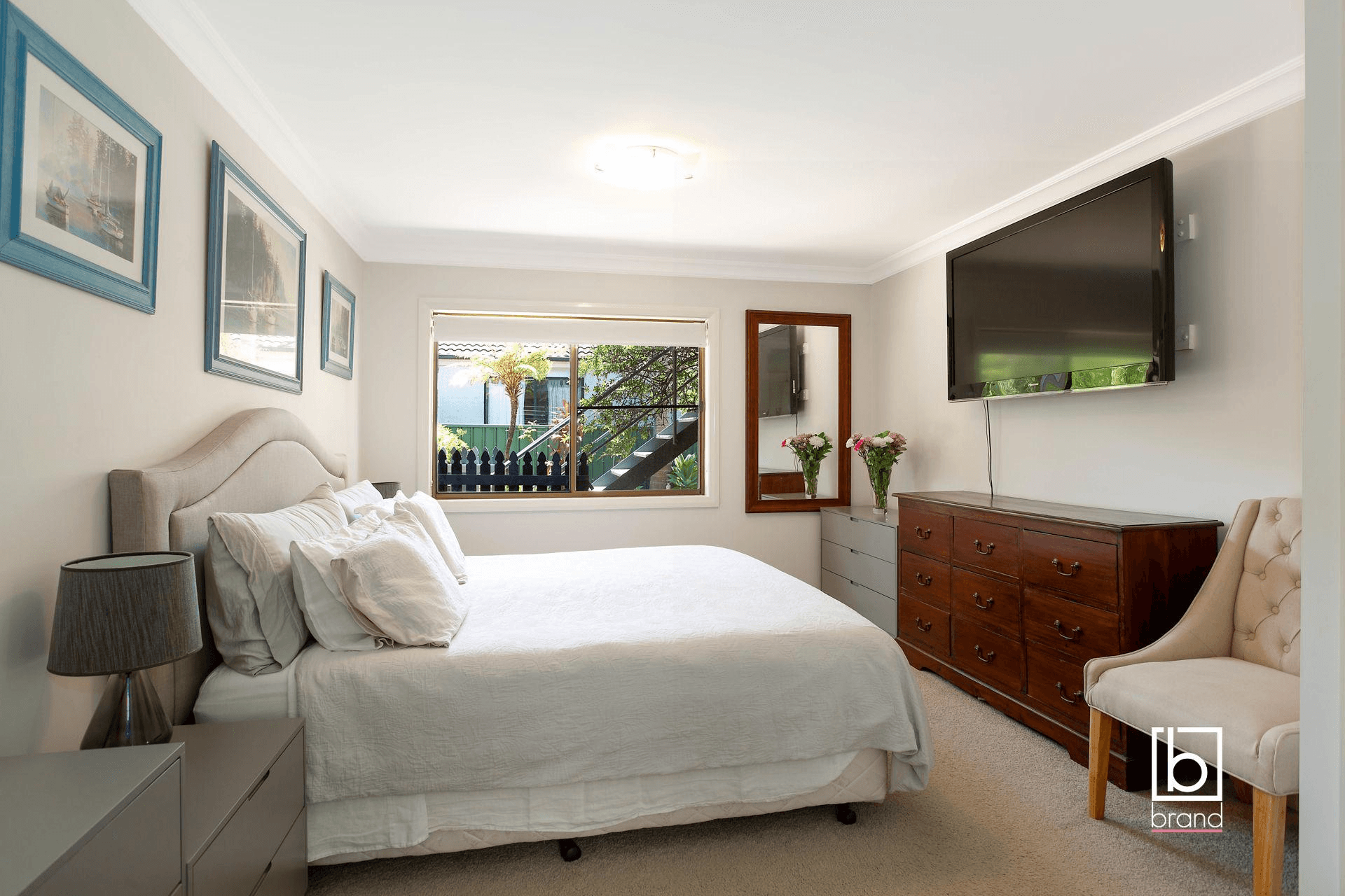 70 Lloyd Avenue, CHAIN VALLEY BAY, NSW 2259