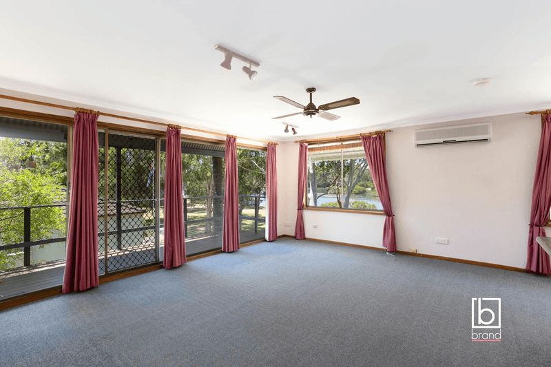 70 Lloyd Avenue, CHAIN VALLEY BAY, NSW 2259