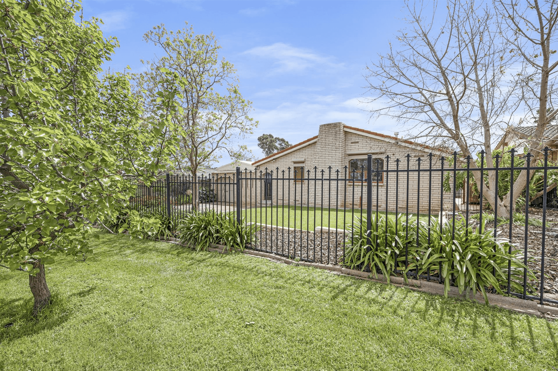 16 Brunel Drive, Modbury Heights, SA 5092