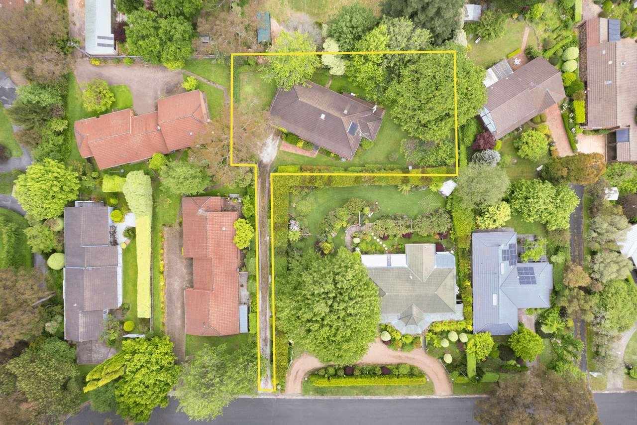 19 Charlton Close, BOWRAL, NSW 2576