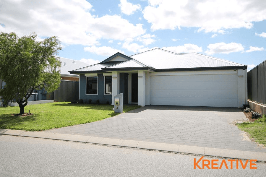 3 Begbroke Way, PIARA WATERS, WA 6112