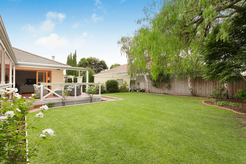 6 Darling Street, HUGHESDALE, VIC 3166