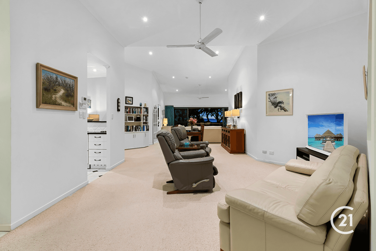 22/4 Serenity Close, Noosa Heads, QLD 4567