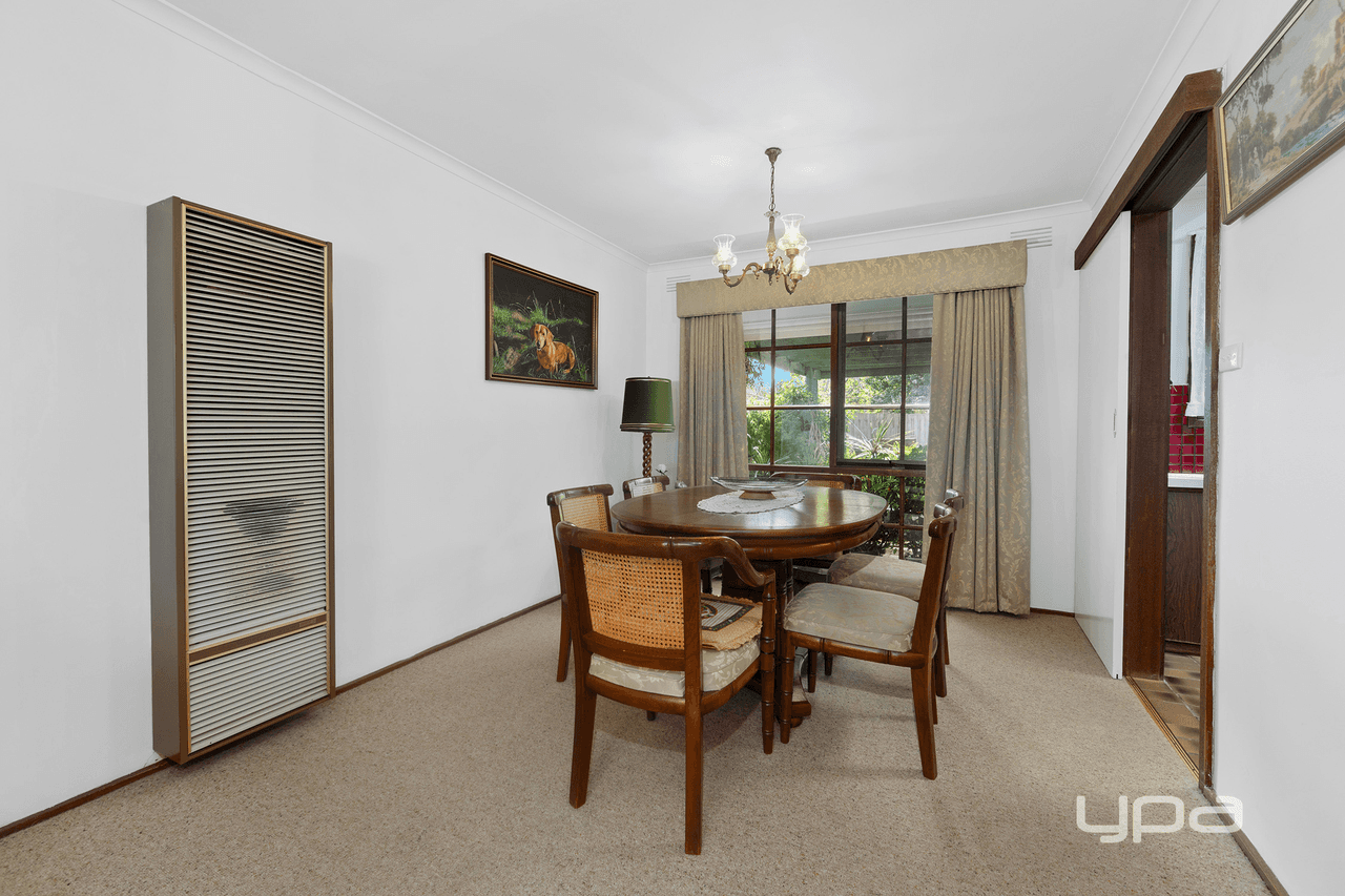 8 Clarice Close, ST ALBANS, VIC 3021