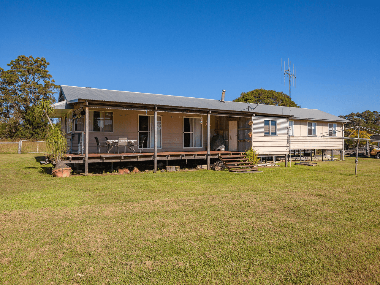 47 Sunshine Rd, Wolvi, QLD 4570