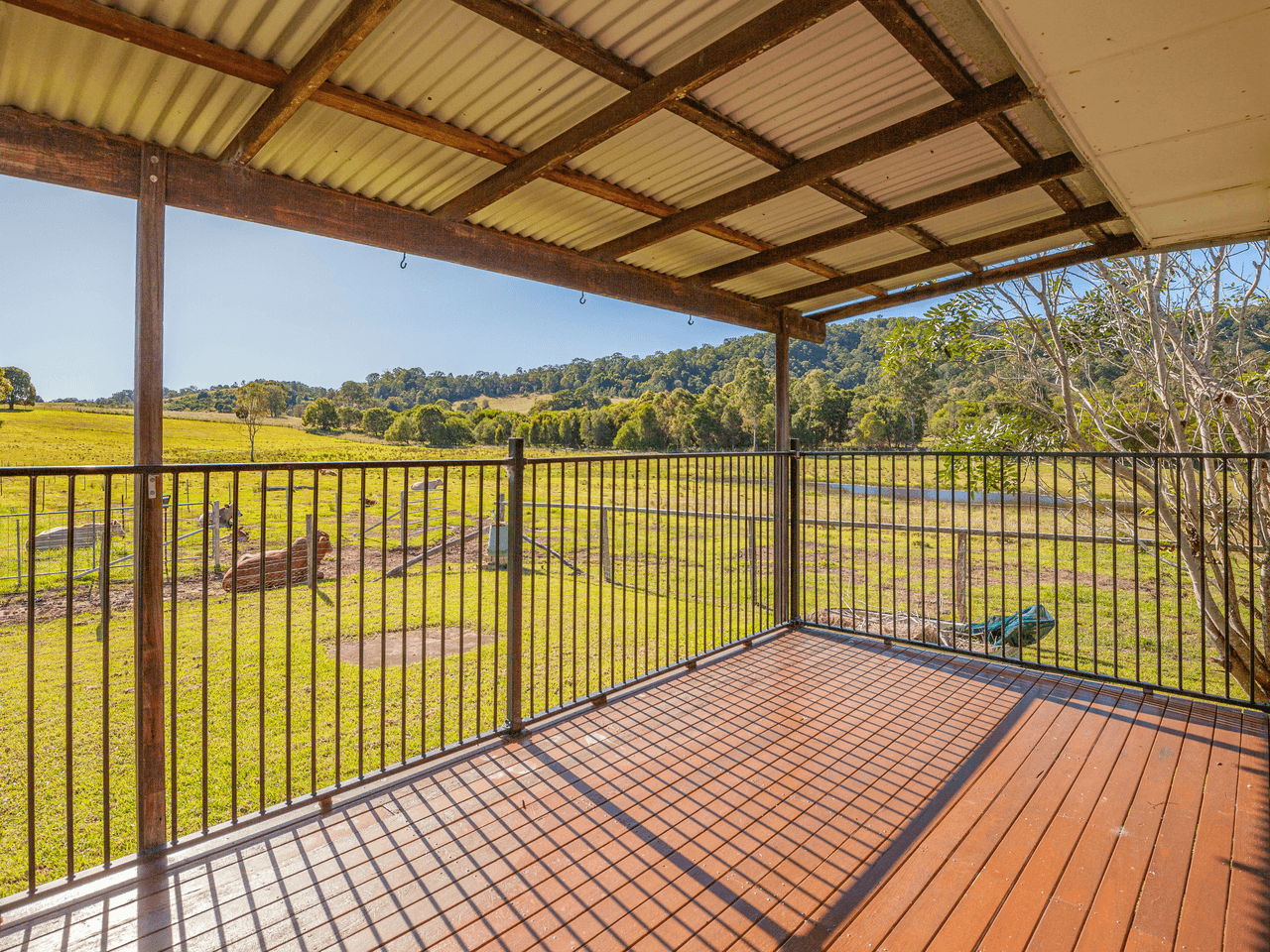 47 Sunshine Rd, Wolvi, QLD 4570