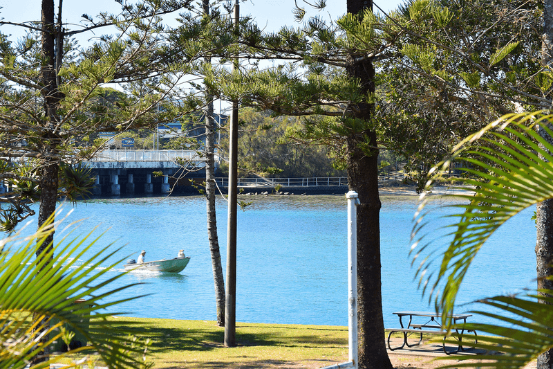 20 Bullimah Avenue, Burleigh Heads, QLD 4220