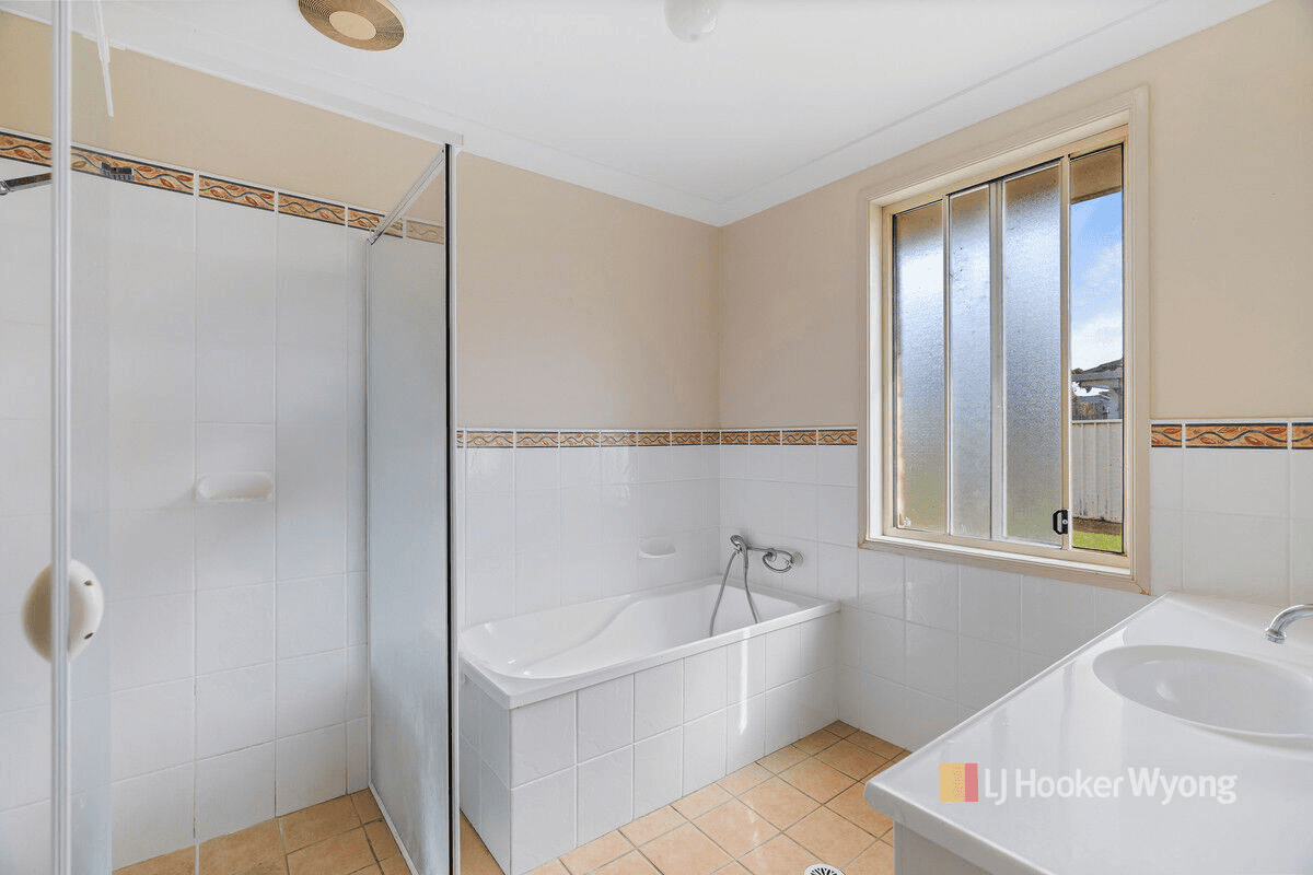 9 Brushwood Circuit, Mardi, NSW 2259
