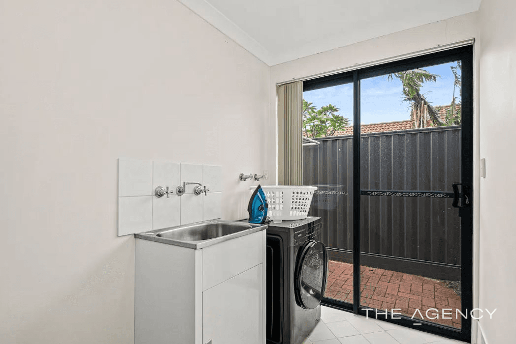 52A Smiths Avenue, Redcliffe, WA 6104