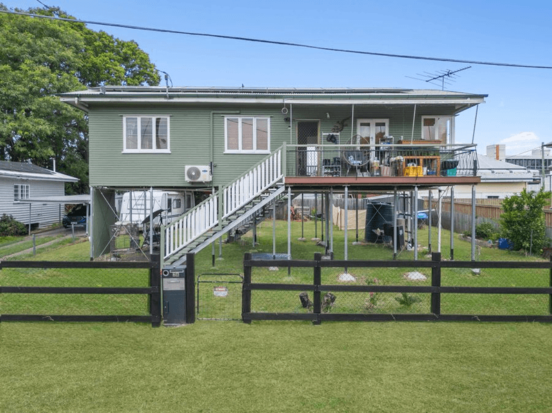 26 James Street, EAST IPSWICH, QLD 4305