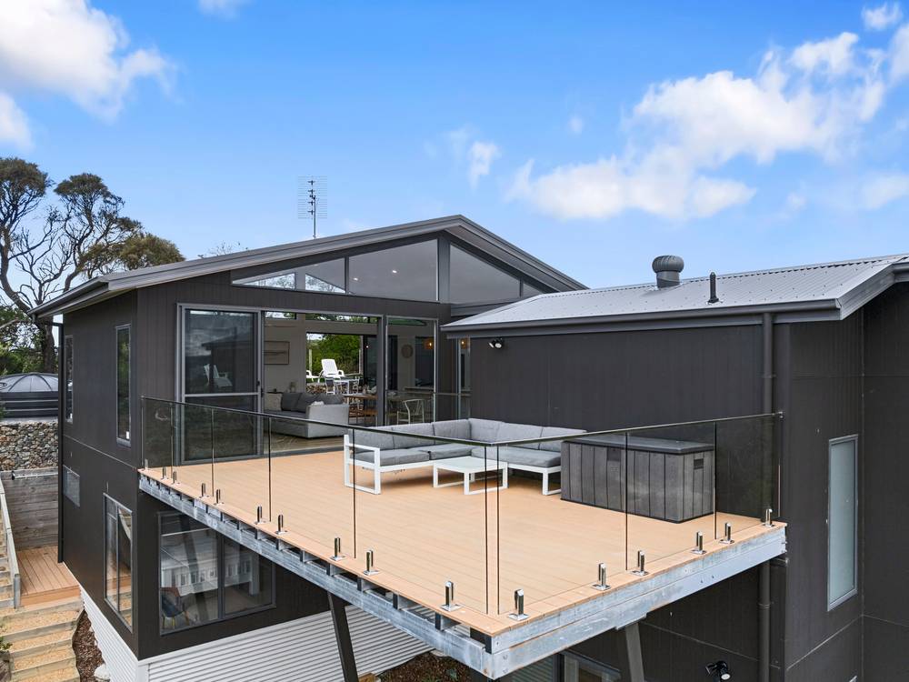 30 Ennisvale Avenue, SANDY POINT, VIC 3959