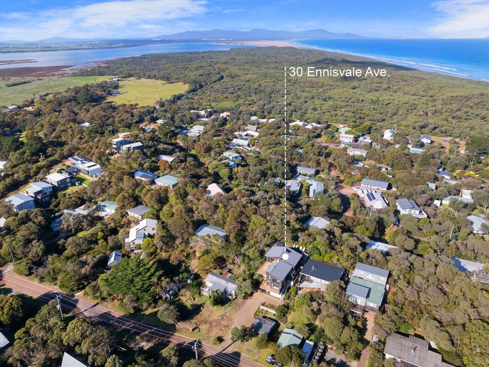 30 Ennisvale Avenue, SANDY POINT, VIC 3959