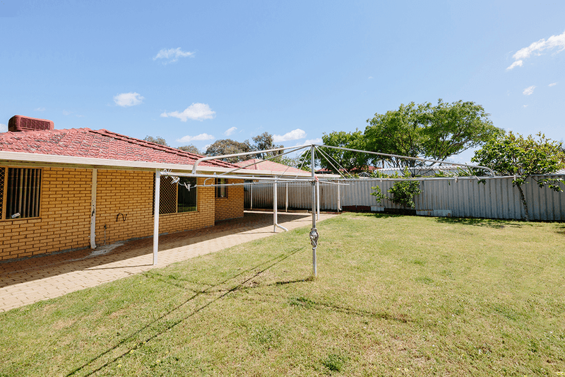 16 Watheroo Court, Ballajura, WA 6066