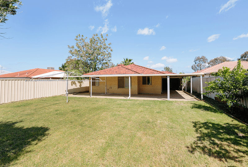 16 Watheroo Court, Ballajura, WA 6066