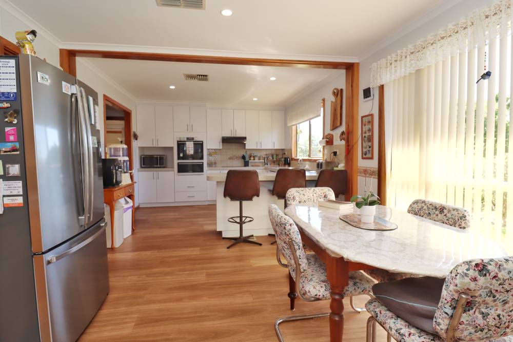 5 River Park Road, COWRA, NSW 2794