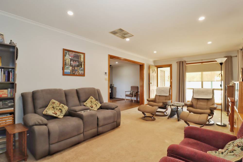 5 River Park Road, COWRA, NSW 2794