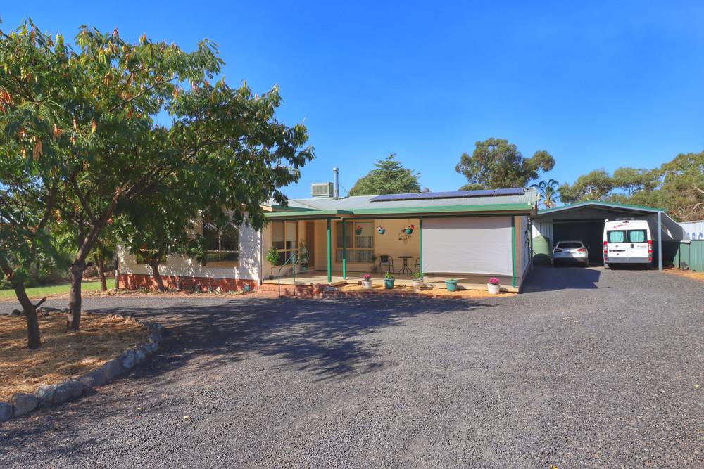 5 River Park Road, COWRA, NSW 2794