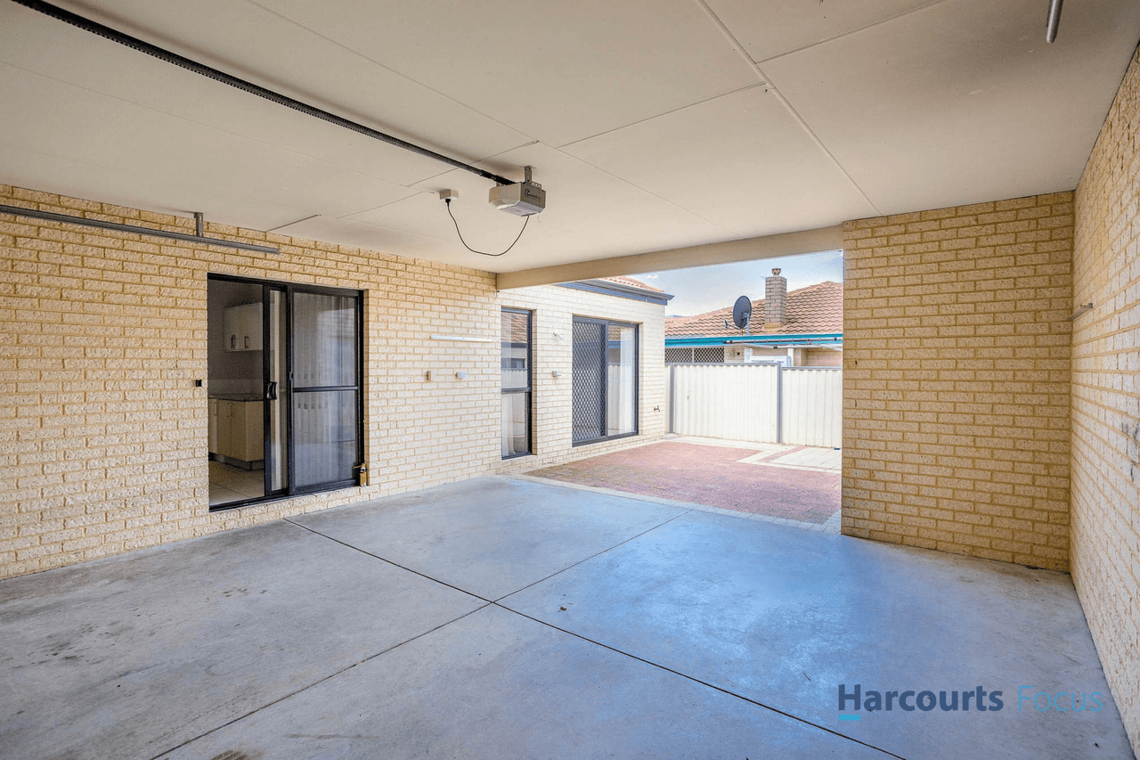 1/8 Toledo Close, CANNINGTON, WA 6107